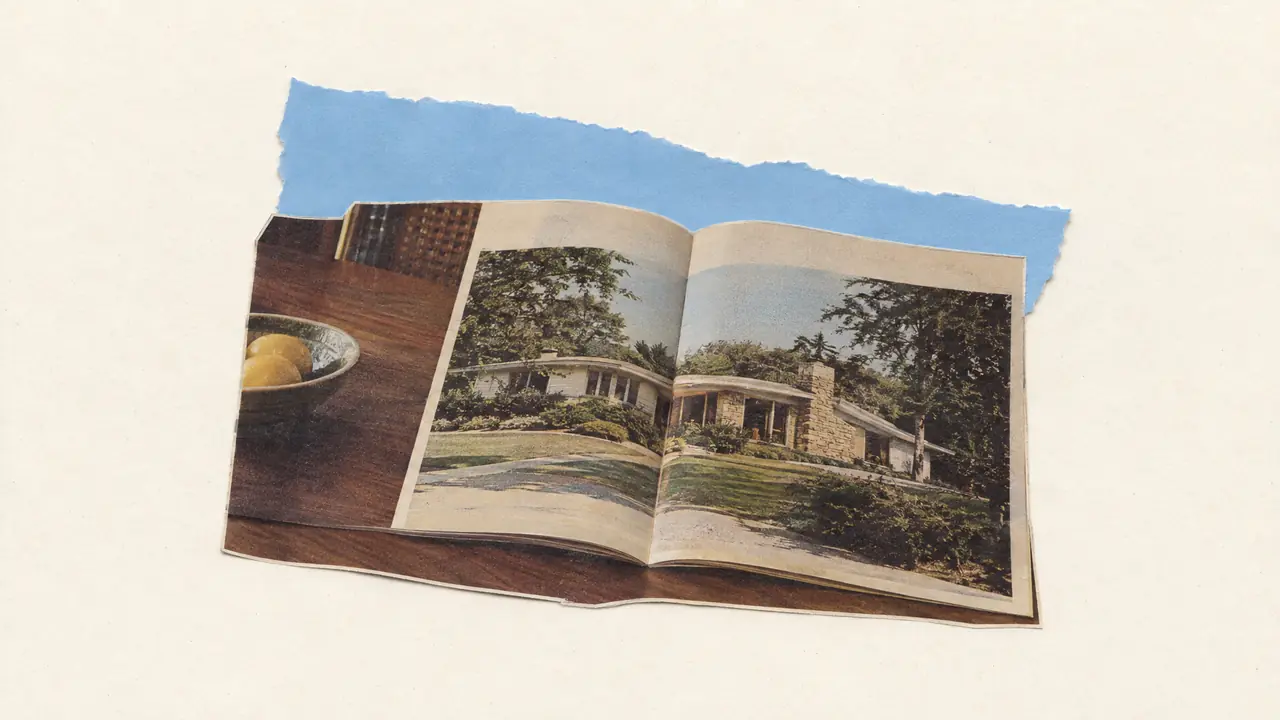 Collage antiguo de una revista abierta con una casa, cruzada arriba por una tira de papel azul cielo