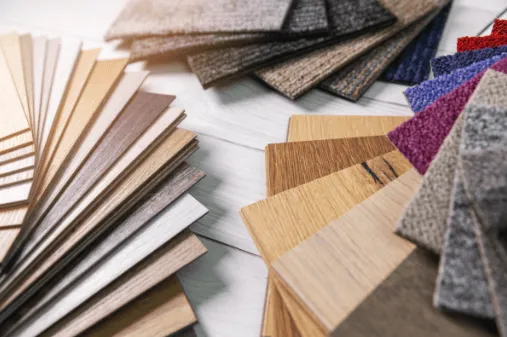 Seleccionar muebles para personalizar una habitación