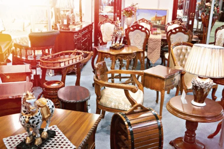 Cómo elegir muebles antiguos para modernizar tu hogar