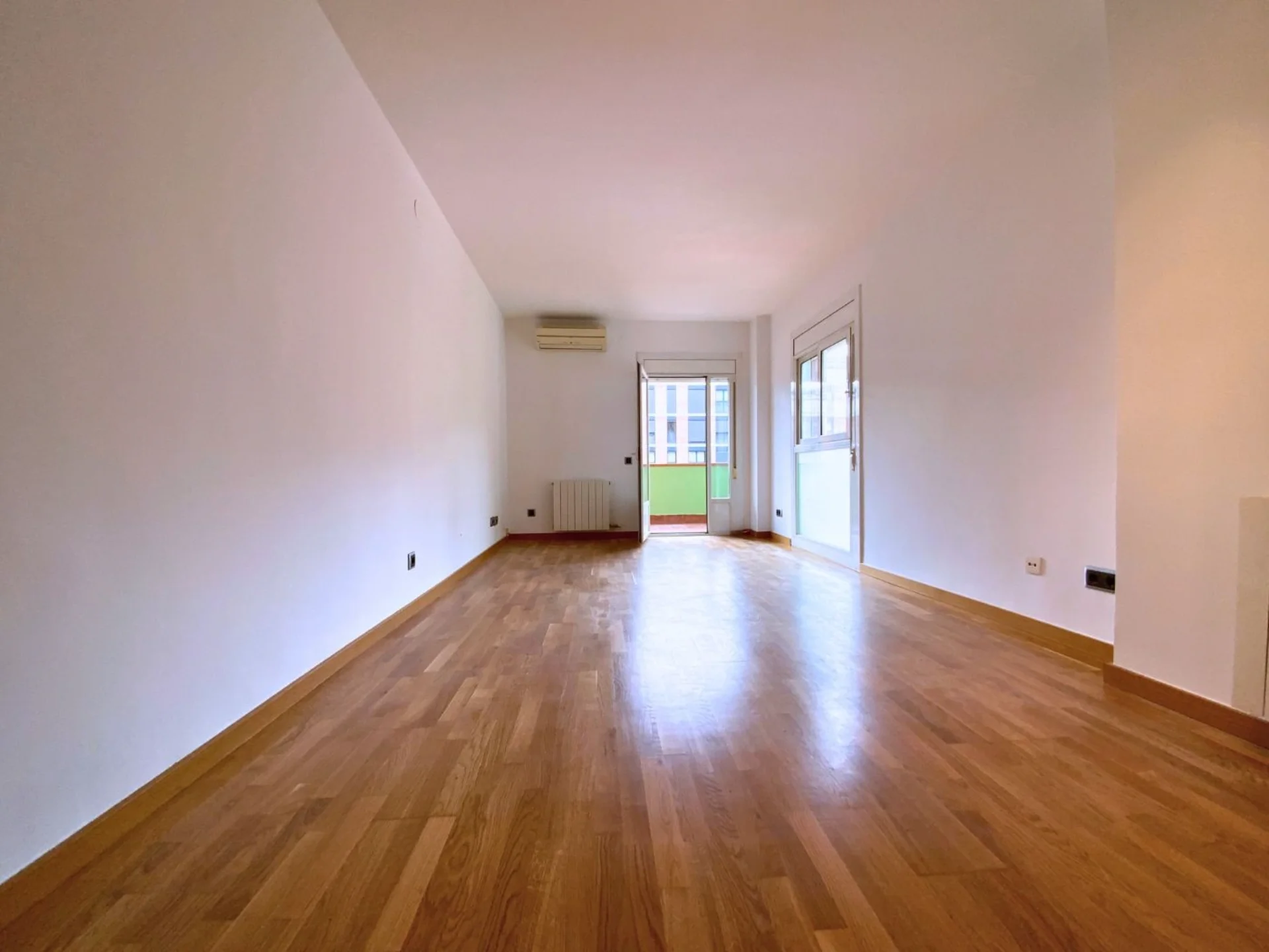 Antes - Apartamento vacío sin amueblar