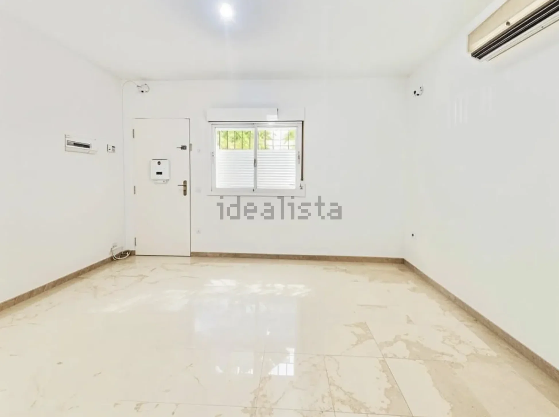 Antes del home staging - Apartamento vacío en Nervión