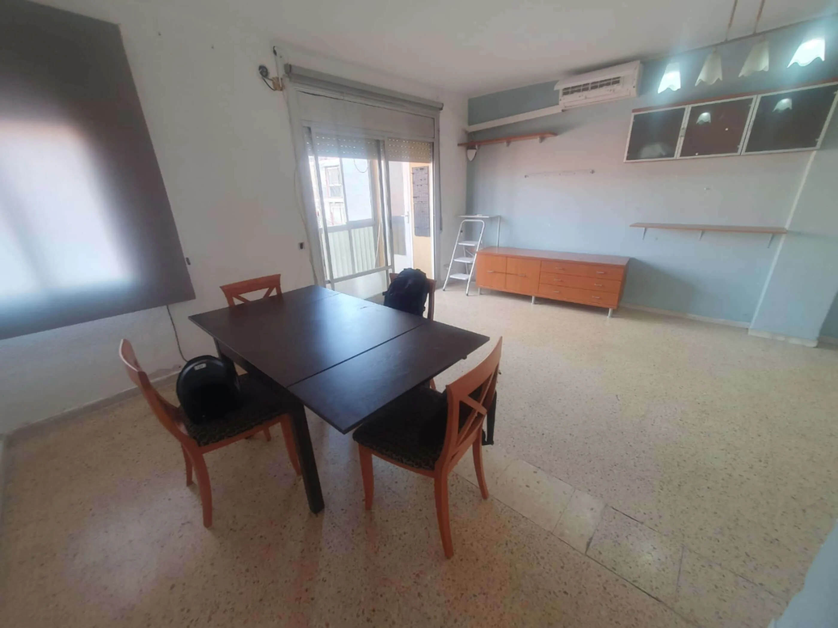 Antes de vaciar virtualmente la habitación